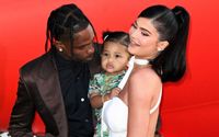 Travis Scott Restarts Romance Rumors With Kylie Jenner: “Wifey, I Love You”
